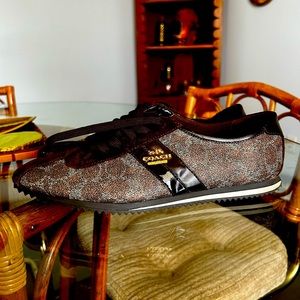 Coach Ivy signature brown leather suede sneakers size 11